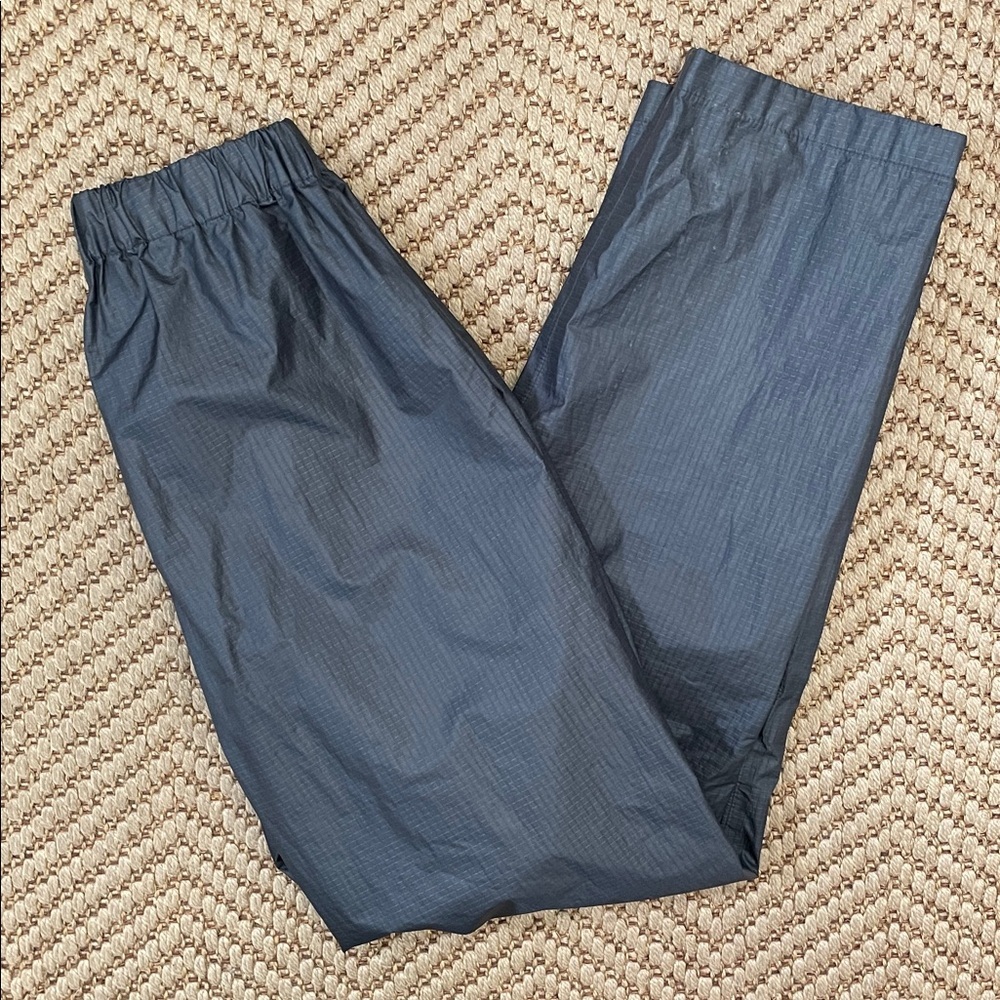 MEC - Goretex Outdoor Hiking Straight Pants - Black - S  28x28